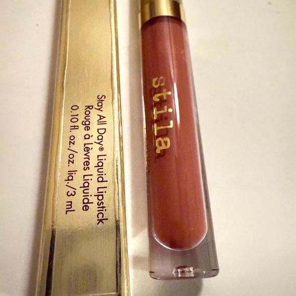 Stila Stay All Day Liquid Lipstick Matte in Firenze - Picture 4 of 6